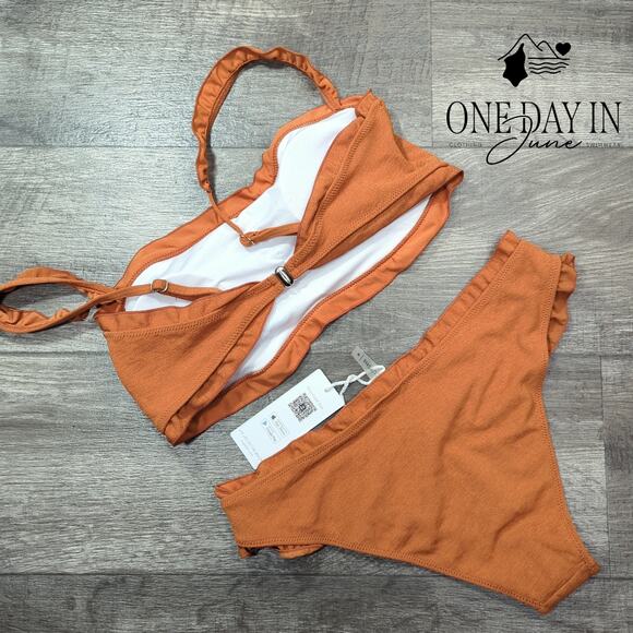 Cupshe Lettuce Edge Bikini Swimsuit Size M - Picture 5 of 5